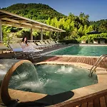 Park Regina - With Air-condition And Outdoor Heated Pool Hotell