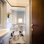 Park Regina - With Air-condition And Outdoor Heated Pool 3*