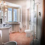 Park Regina - With Air-condition And Outdoor Heated Pool Hotell