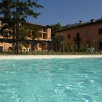 Park Regina - With Air-condition And Outdoor Heated Pool