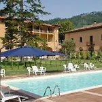 Park Regina - With Air-condition And Outdoor Heated Pool Hotell 3*