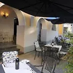 Park Regina - With Air-condition And Outdoor Heated Pool 3*