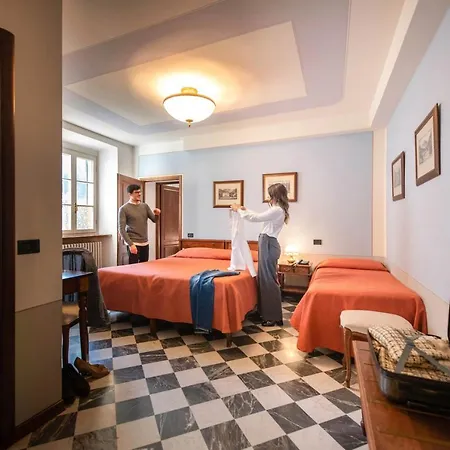 Park Regina - With Air-condition And Outdoor Heated Pool Hotel 3*