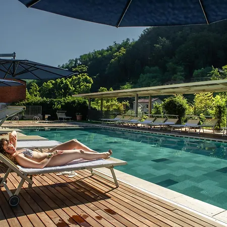 Park Regina - With Air-condition And Outdoor Heated Pool