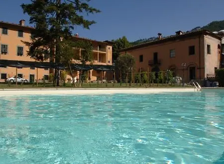 Park Regina - With Air-condition And Outdoor Heated Pool