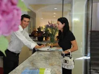 Hotel Park Regina - With Air-condition And Outdoor Heated Pool