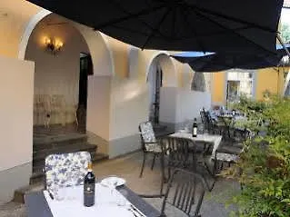 Park Regina - With Air-condition And Outdoor Heated Pool 3*