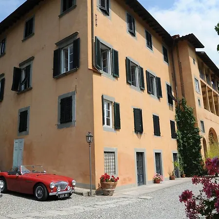 Park Regina - With Air-condition And Outdoor Heated Pool Bagni di Lucca