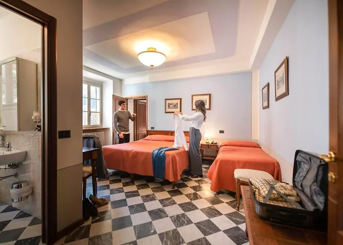 Park Regina - With Air-condition And Outdoor Heated Pool Hotel 3*