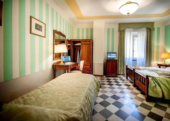 Hotel Park Regina - With Air-condition And Outdoor Heated Pool