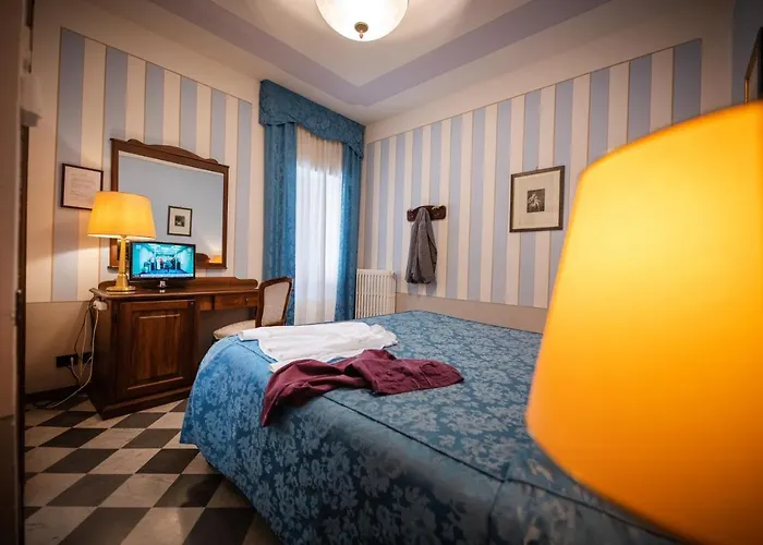 Park Regina - With Air-condition And Outdoor Heated Pool