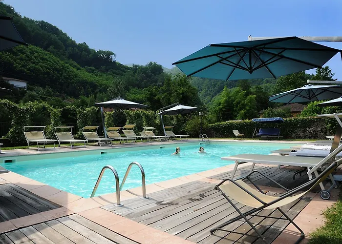 Hotel Park Regina - With Air-condition And Outdoor Heated Pool 3*