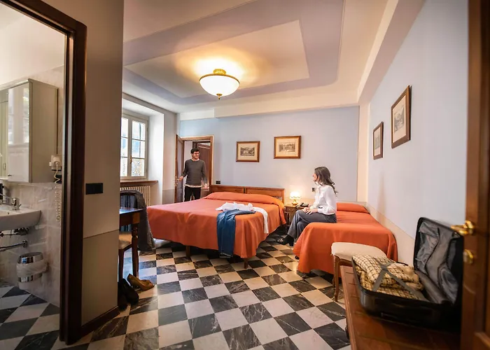 Park Regina - With Air-condition And Outdoor Heated Pool Bagni di Lucca