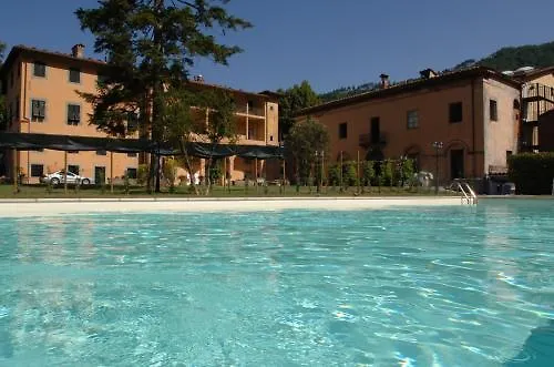 Park Regina - With Air-condition And Outdoor Heated Pool